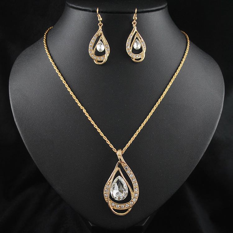 Elegantes Kristall-Schmuckset – Halskette & Ohrringe mit funkelnden Zirkonia-Steinen