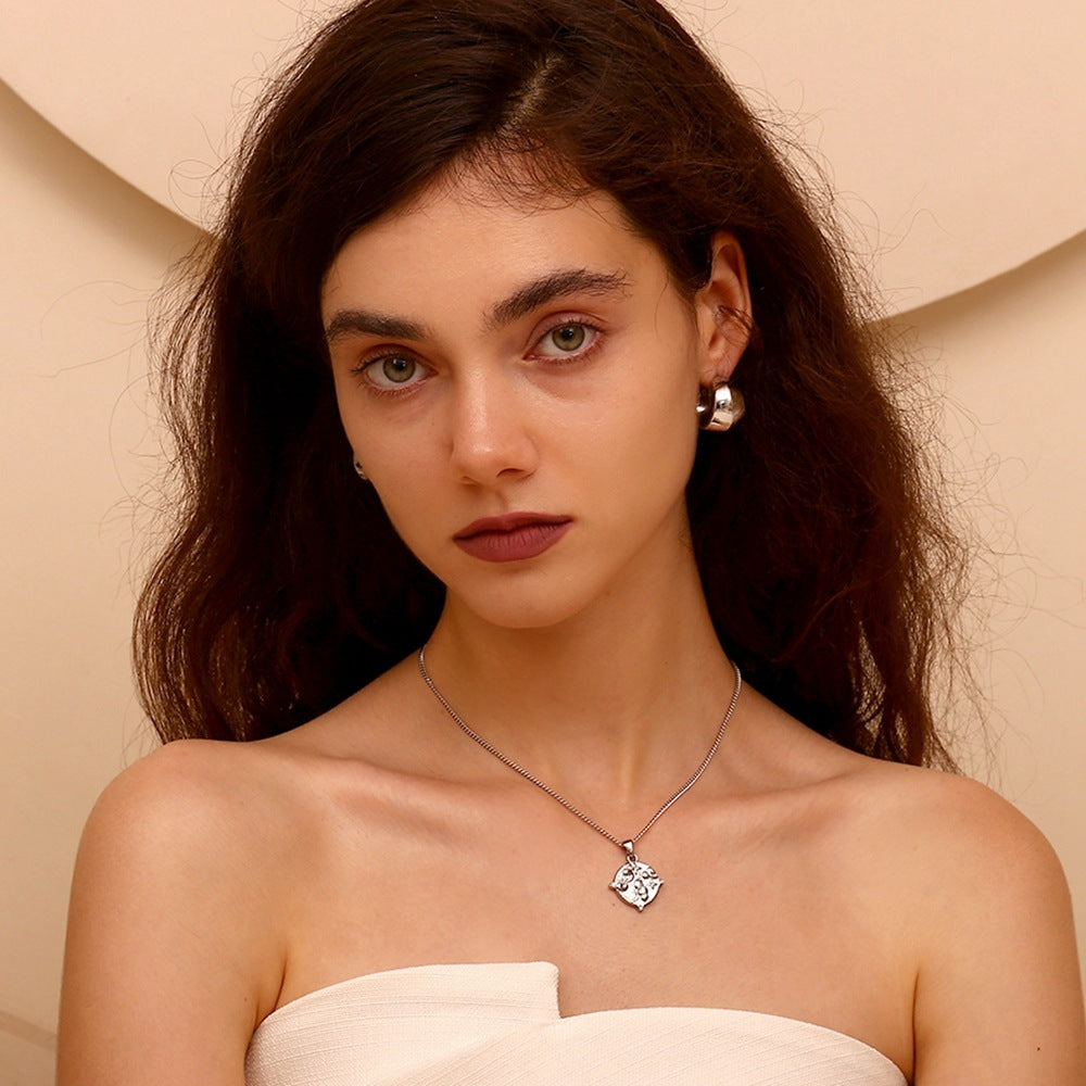 Elegante Retro Halskette Edelstahl 18K Vergoldet