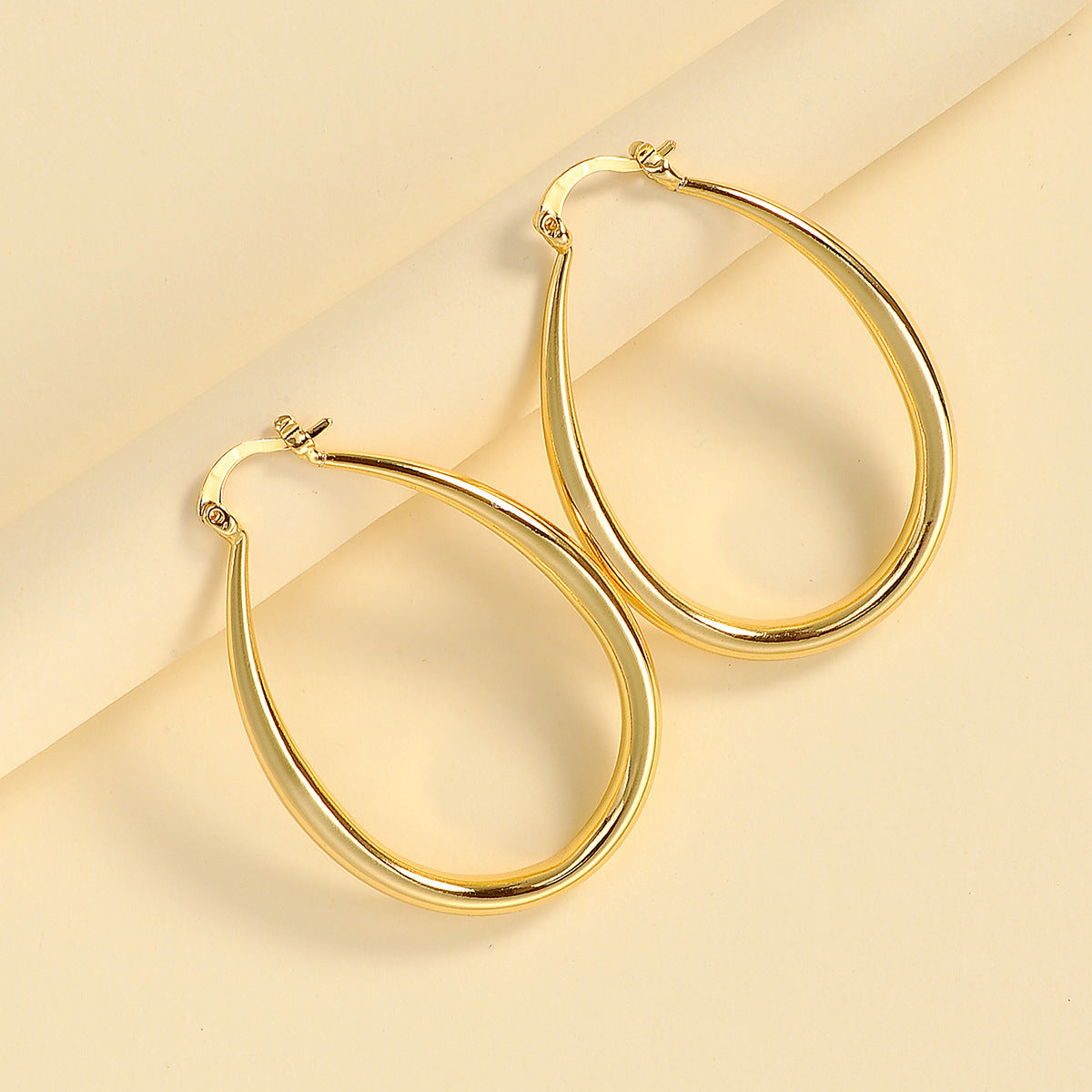 Geometrische Ovale Ohrringe – Moderne Damen Ohrringe