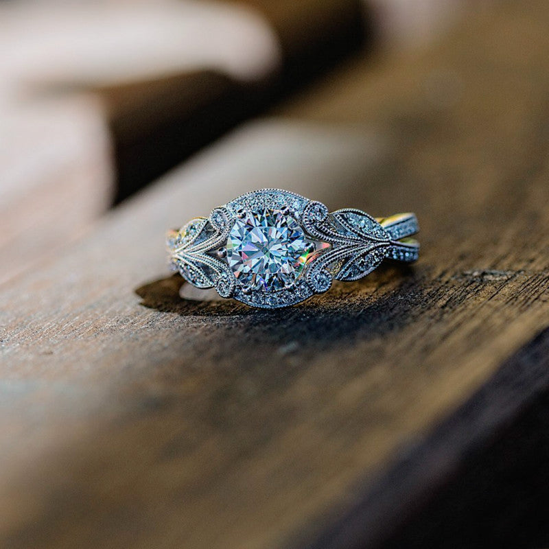Prinzessinnen-Ring mit Blatt-Design – Eleganter Verlobungsring mit Zirkonia