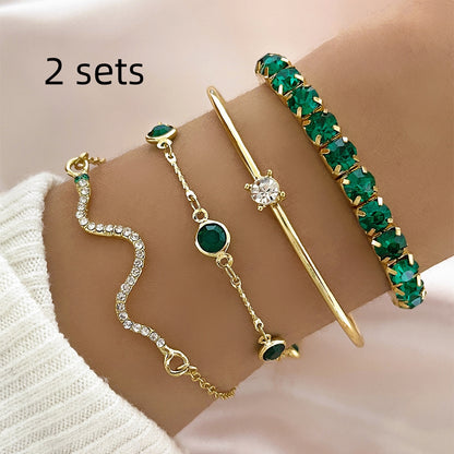 4-teiliges Armband-Set mit grünen Diamanten im Vintage-Stil