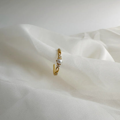 Pearl Ring